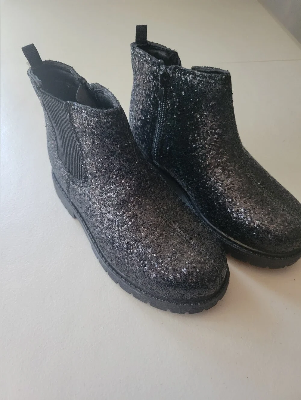 Carters Like New Bessy Black Sparkle Boot. Youth Girls Size 1